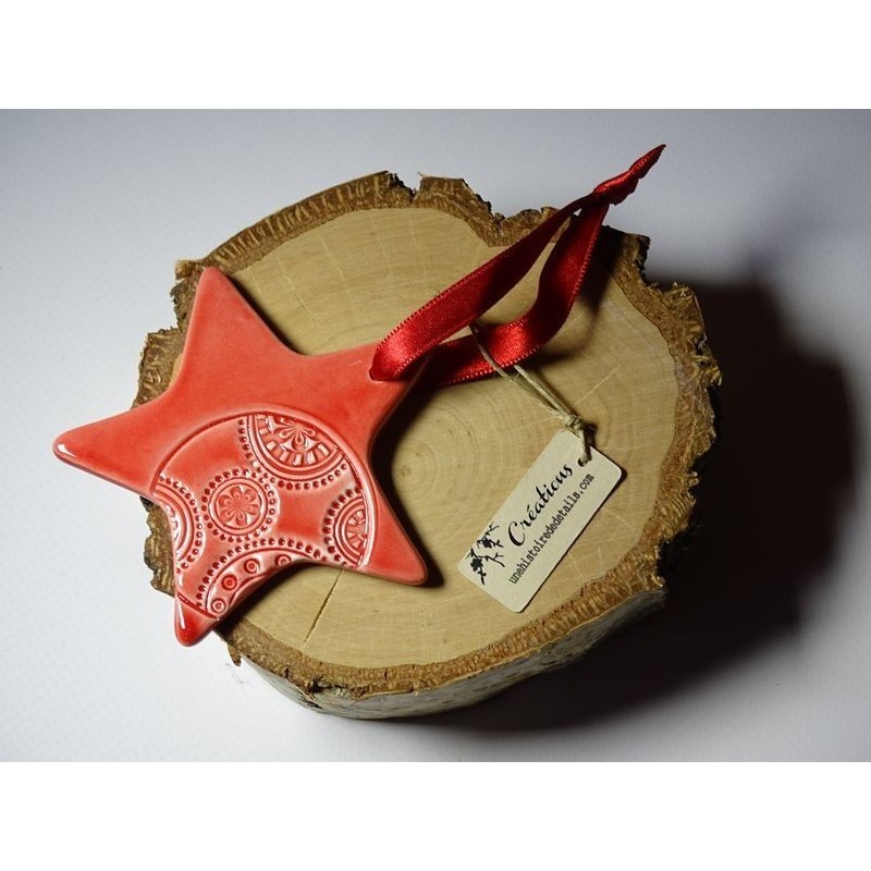 Ceramic decoration "Red Star" - A Story of details